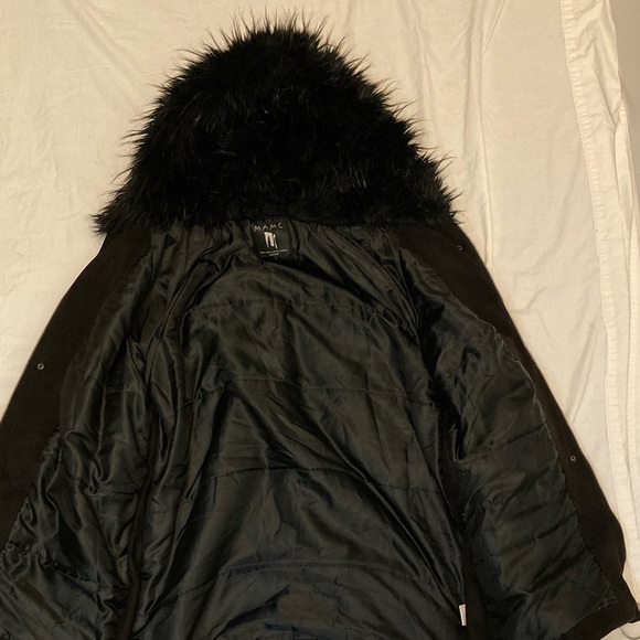 Black Faux Fur Hood Parka - Women - Picture 8 of 14